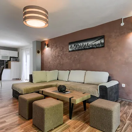 Tatil Evi Luka *