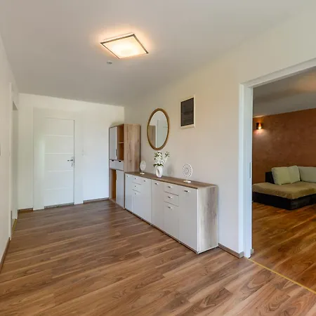 Casa de Férias Luka Donje Rastane